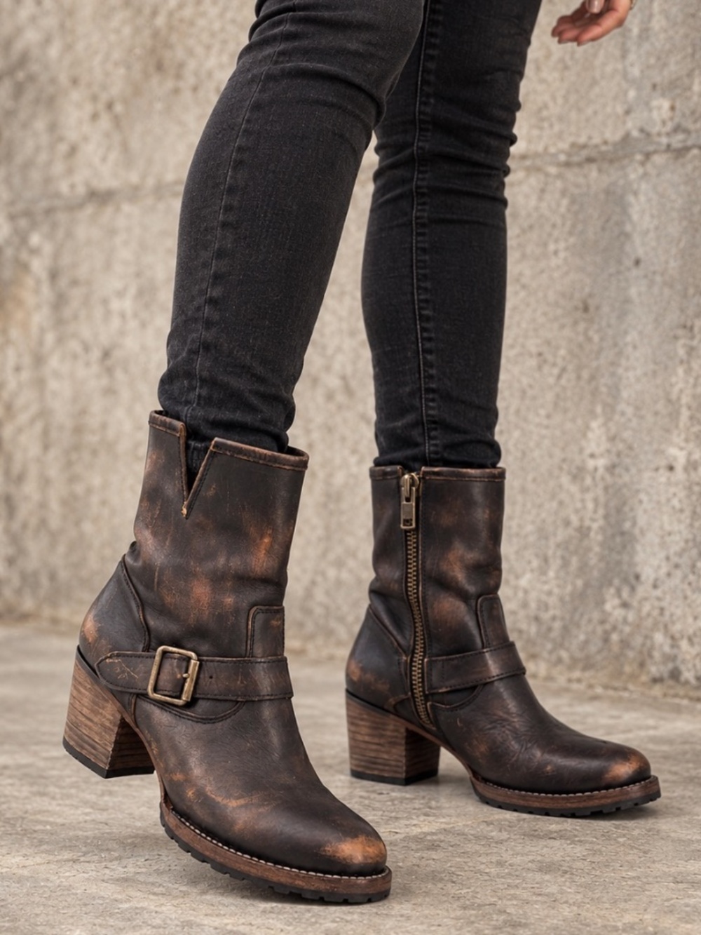 Distressed Leather Harness Moto Boots Black Brown 9 Carlito Freebird by Steven